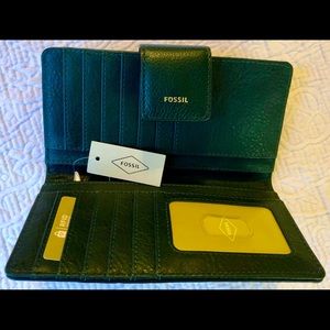 Fun leather FOSSIL wallet